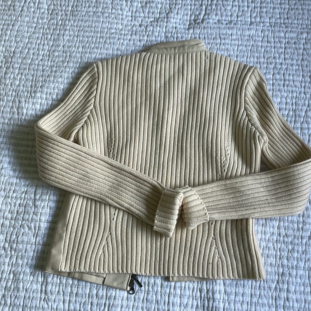 Jacket - Picture 4 of 4